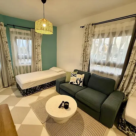 Olivia One Bedroom Renovated 2026 *