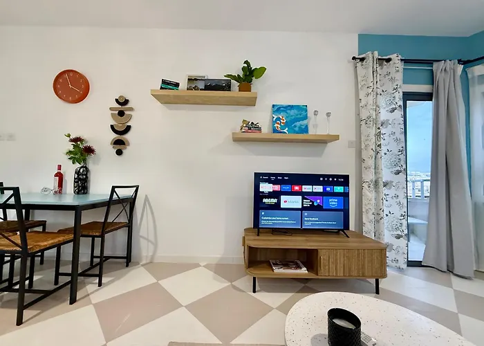 Olivia One Bedroom Renovated 2026 Apartament